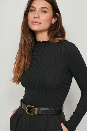 Image 4 of 4