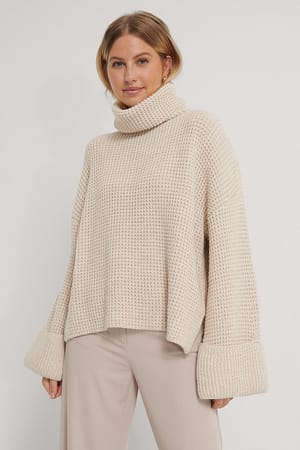 Strikkegenser Med Høy Hals