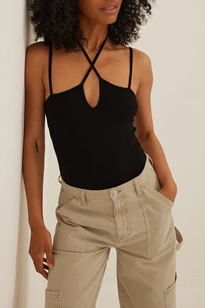 Black Keyhole Strap Rib Body