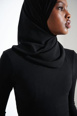 Black Gerippter Jersey-Pullover