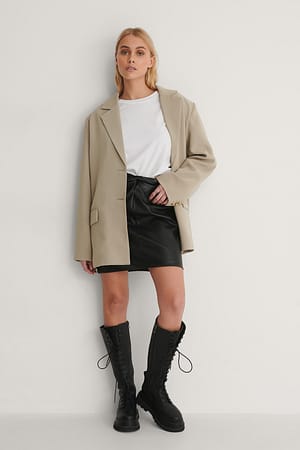 Black Knot Front PU Skirt