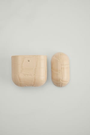 Image 4 of 6