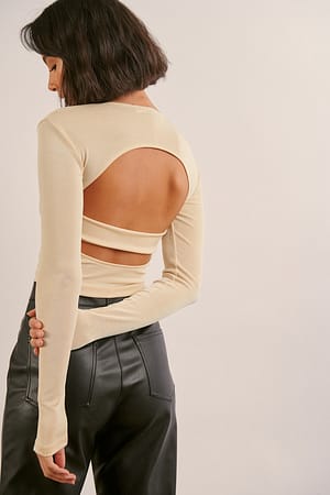 Beige Resirkulert topp med lange ermer