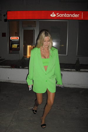 Image 3 of 7