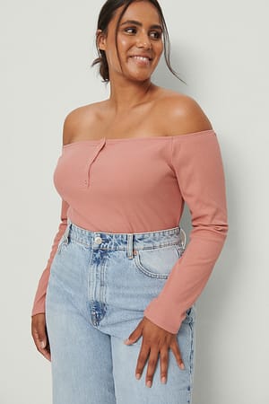 Dusty Pink Recycled off-shouldertopp med knappar
