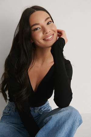 Black Ribbstickad offshouldertopp med lång ärm