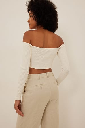 Image 2 of 4