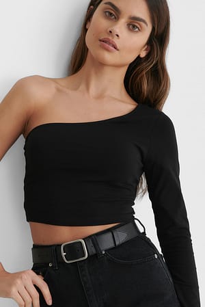 Black One Sleeve Crop Top
