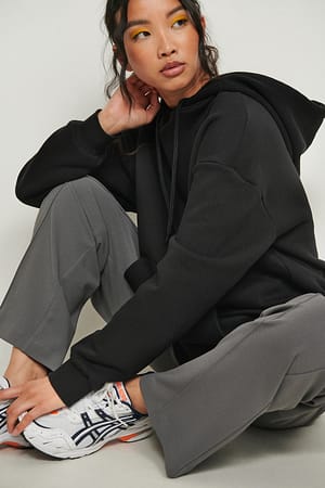 Black Oversized Long Pocket Hoodie