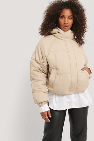 Beige Gepolsterte Jacke Mit Kordelzug
