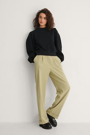 Black Pullover mit Puffärmeln