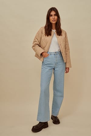 Image 4 of 5