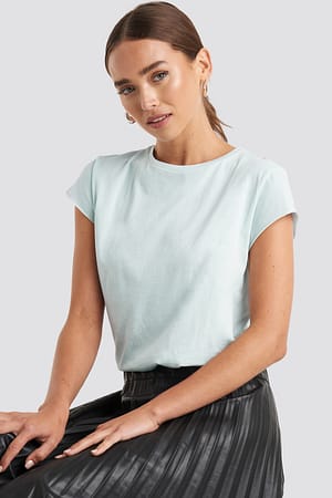 Light Blue T-Shirt Mit Grobem Saum