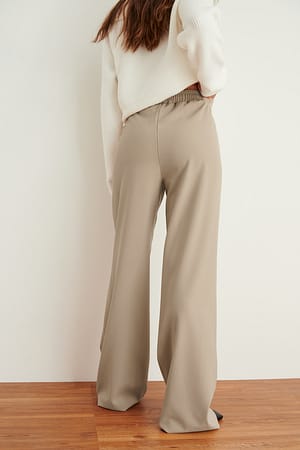 Image 2 of 4