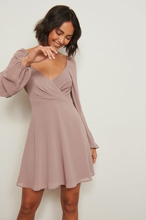 Twilight Mauve Recyceltes überlappendes Kleid