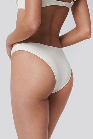 Image 2 of 4
