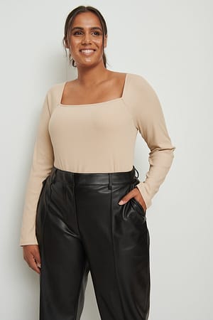 Beige Haut côtelé à encolure carrée