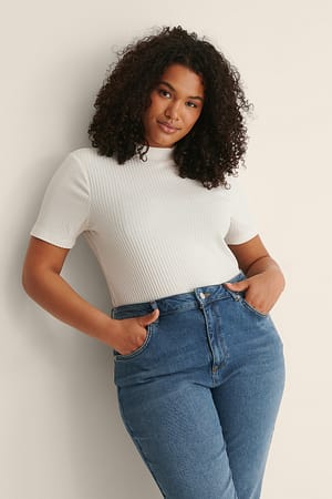 Offwhite Round Neck Short Sleeve Top