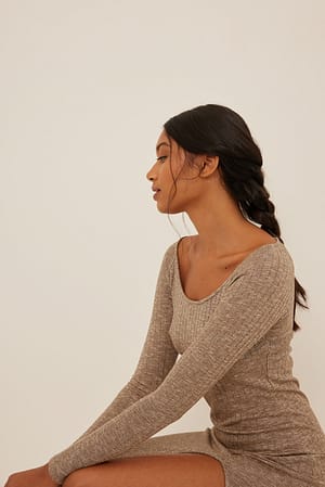 Brown melange Kleid mit Schlitz