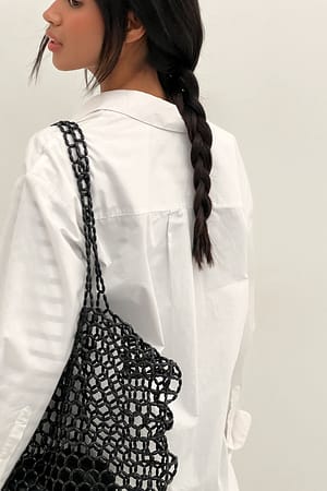 Black Slim toteväska med pärlor