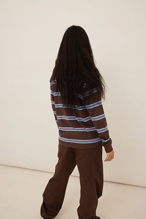 Image 2 of 6
