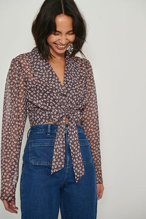 Burgundy Blossom Pattern Top met lange mouwen en strik aan de voorkant