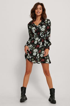 Image 3 of 5