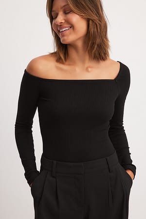 Black One Shoulder Body