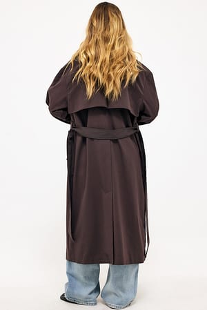 Image 2 of 6
