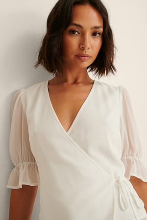 Balloon Sleeve Wrap Top