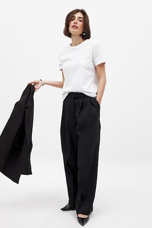Black Pantalon de tailleur large à plis