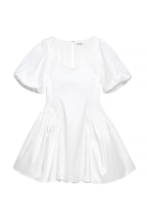 White Minikleid mit Puffärmeln und Rüschendetail