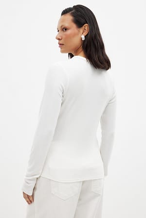 Image 2 of 5