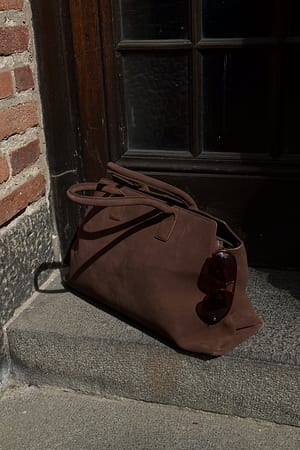 Image 5 of 6