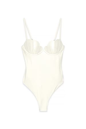Offwhite Badpak met schelpvorm