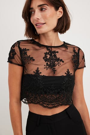 Shirred Applique Crop Top
