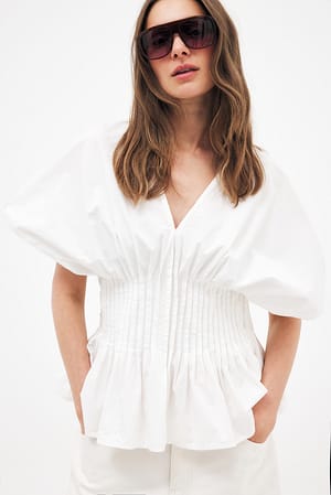 White Blusa de manga corta con pinzas