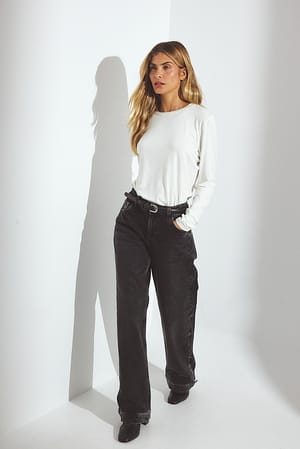 Dark Grey Denim med slidsdetalje