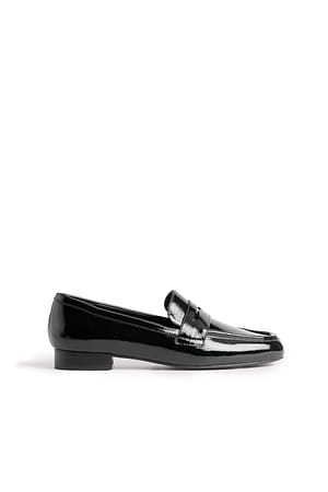 Mocasines con punta cuadrada