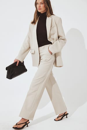 Sand Rett dressbukse i twill med middels liv