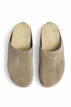 Taupe Slip on de ante