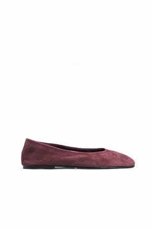 Burgundy Bailarinas de ante