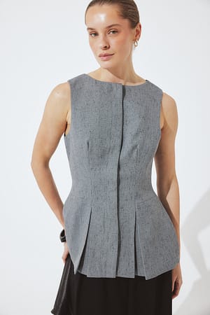 Bild 2 von 7