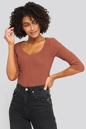 Brick Tile Textured Top