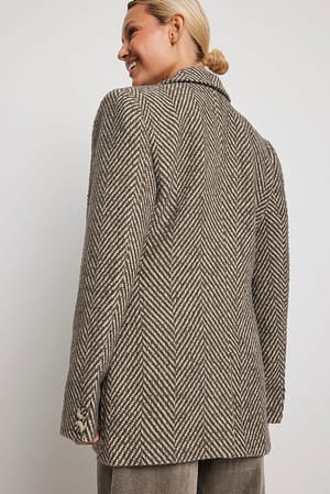 Image 3 of 6