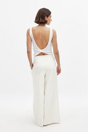 White Top med snoet ryg
