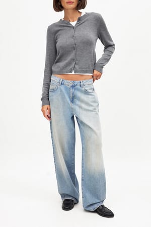 Light Blue Jeans mit Waschung