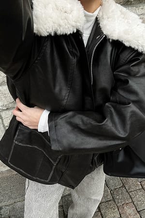Black Washed-Out-PU-Bonded-Jacke