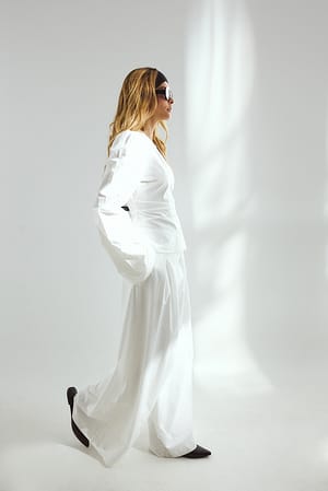Image 3 of 7