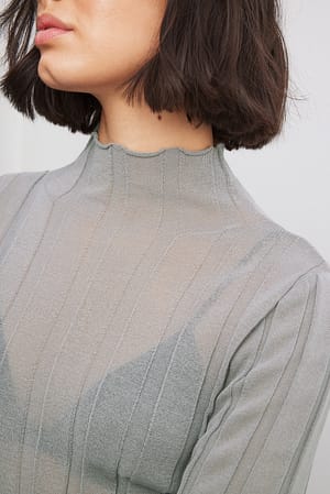 Image 4 of 5